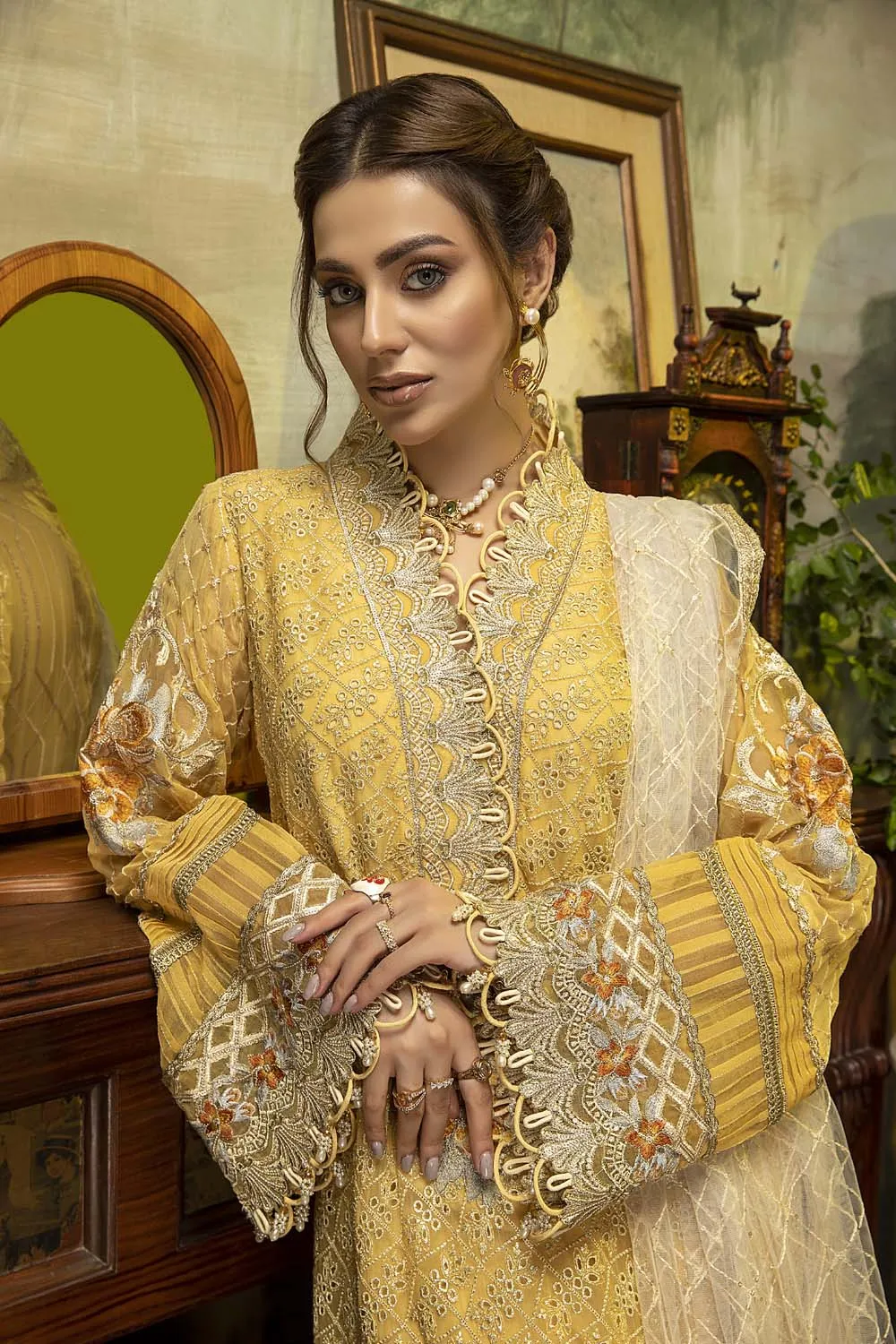 Adan's Libas Guzarish Chiffon Collection Chapter 2 – Passion Color